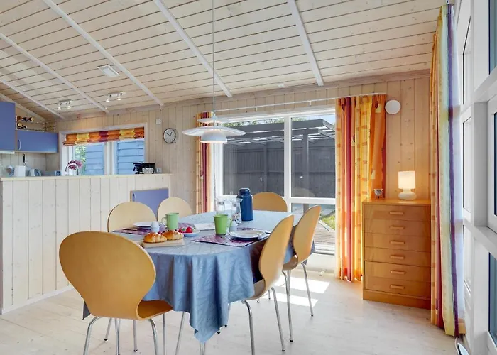 2 Bedroom Cozy In 盖瑟